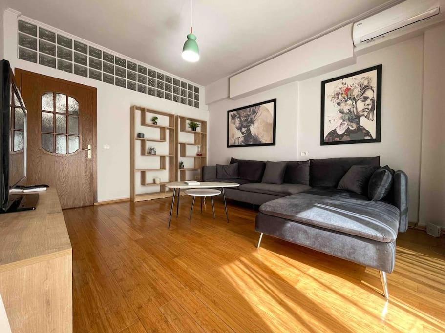 Downtown Flat Near Center With 24h Self Check-in Apartment *